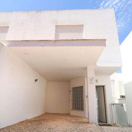 Lovelystay - Divine 3Bdr Duplex House W/ Pool & Garden Patroves Exterior foto